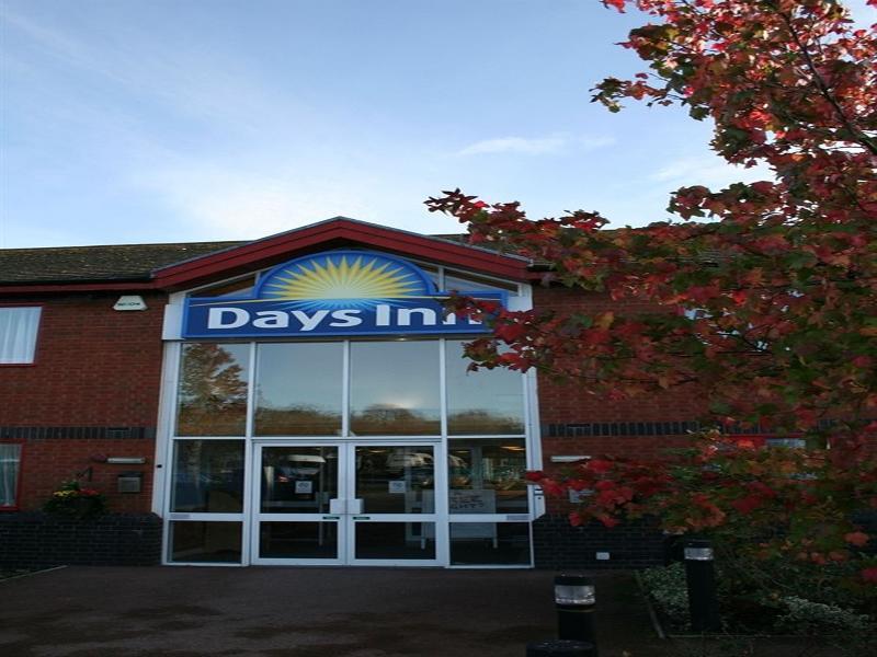 Days Inn Tewkesbury Strensham Dış mekan fotoğraf