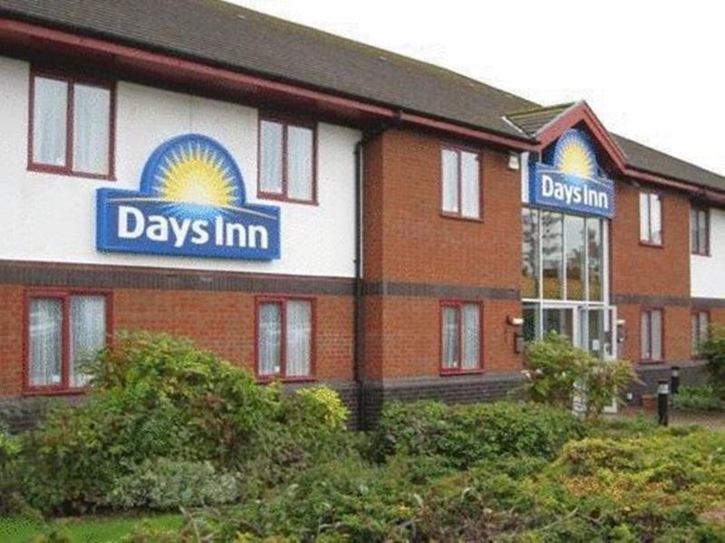 Days Inn Tewkesbury Strensham Dış mekan fotoğraf