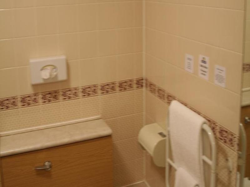 Days Inn Tewkesbury Strensham Dış mekan fotoğraf